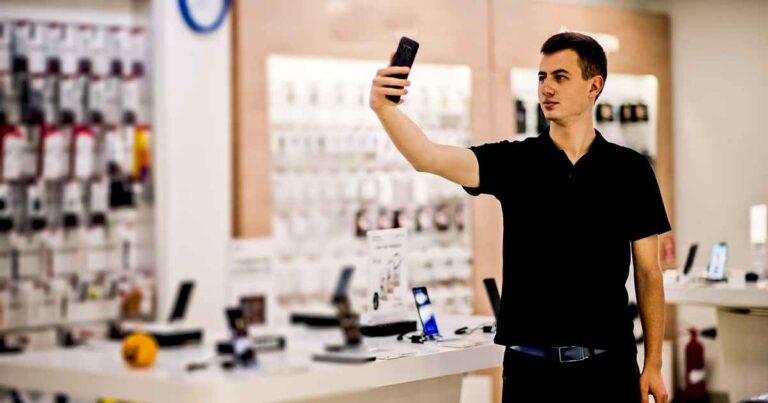 grandes-oportunidades-del-cyber-monday:-cinco-telefonos-de-ultima-generacion,-con-un-descuento-de-hasta-35%