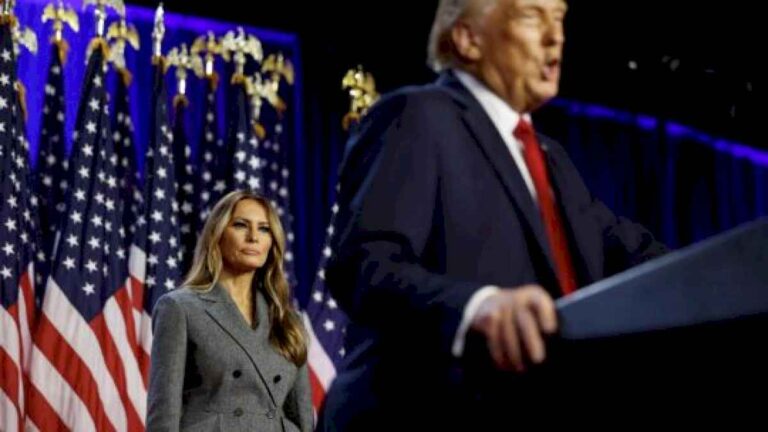 melania-trump-a-la-casa-blanca:-un-regreso-«obligado»-tras-anos-fuera-del-foco-publico