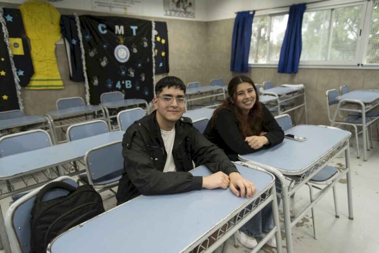 un-colegio-del-conurbano-consiguio-que-nadie-abandone-y-que-casi-todos-sus-egresados-vayan-a-la-universidad-o-consigan-trabajo