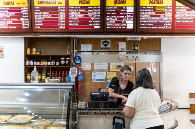 La rotisería creada por un inmigrante español que ofrece sabores clásicos desde hace más de 80 años