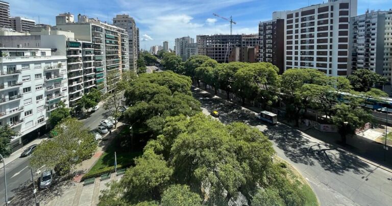 Cuáles son las ciudades más caras de América Latina para comprar un inmueble y en qué posición está Buenos Aires