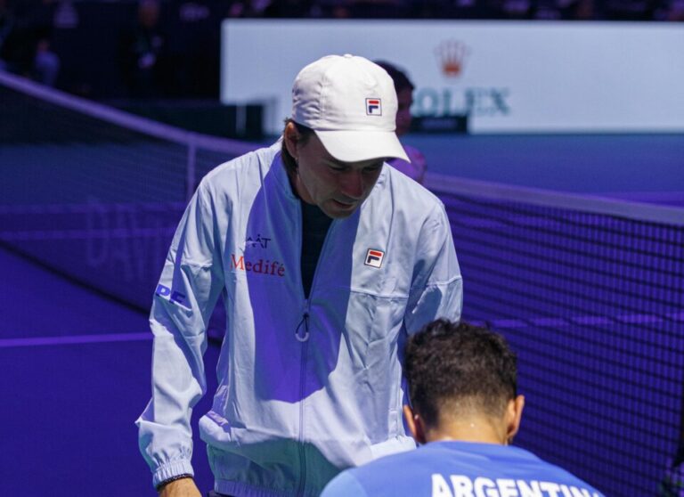 Copa Davis: la ilusión de Argentina colisionó con Sinner, en la despedida de Coria?