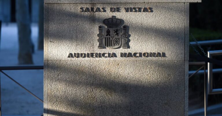 Cuatro etarras reconocen en la Audiencia Nacional que intentaron asesinar a una pareja de periodistas en el año 2000
