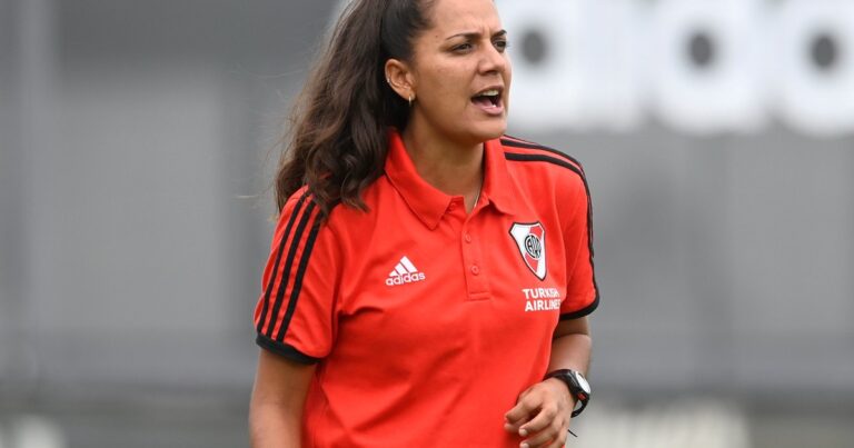 El enojo de la ex DT del femenino de River luego de la detención de las jugadoras en Brasil