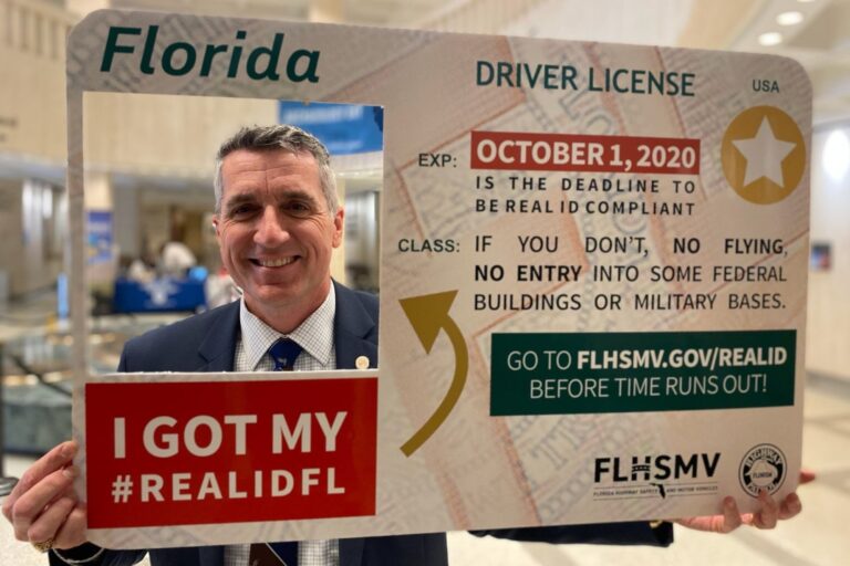 Estos son los requisitos para renovar la licencia de conducir Real ID en Florida: paso a paso