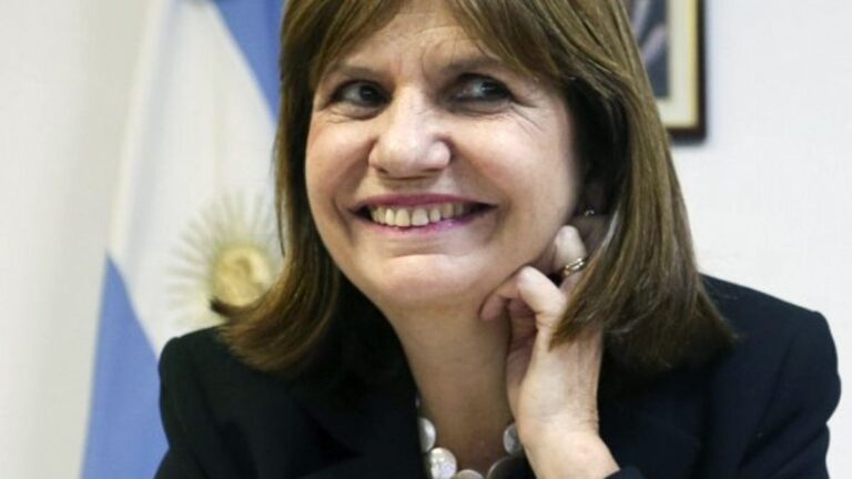 Patricia Bullrich intenta defender a Javier Milei del escándalo cripto: «Bomba atómica»