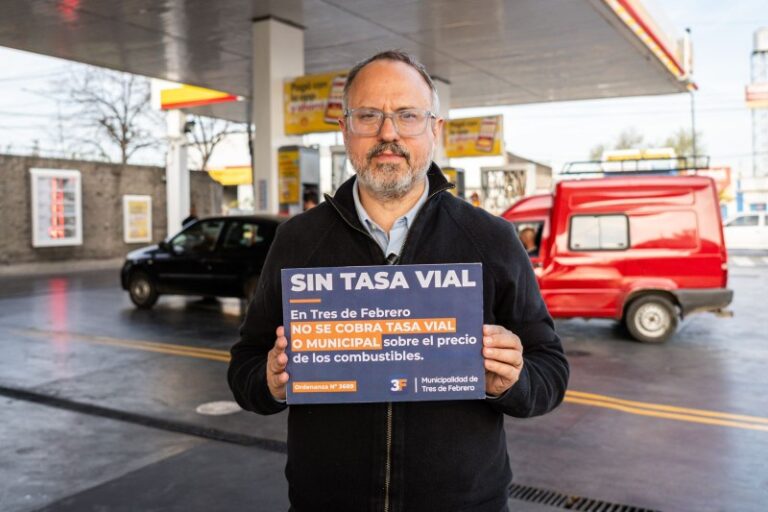 Caputo le saca una sucursal del Banco Nación a Espinoza y se la da a Valenzuela