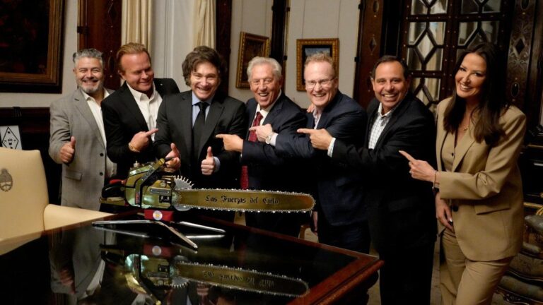 Marcha de jubilados: Gobierno denuncia plan desestabilizador y apunta a la oposición