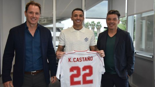 River le dio la bienvenida a Kevin Castaño
