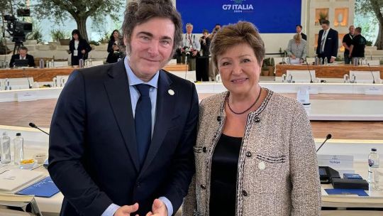 El FMI felicitó a Milei por el ajuste, pero exige «avanzar con las otras reformas»