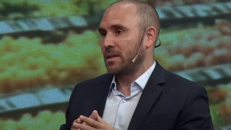 Martín Guzmán, luego del nuevo acuerdo con el FMI: «A la bicicleta de Caputo se le salió la cadena»