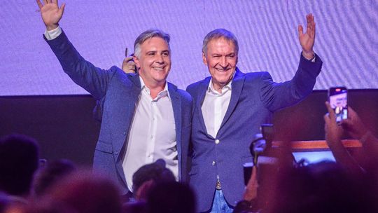 En medio de la turbulencia, el peronismo cordobés intenta reconfigurarse