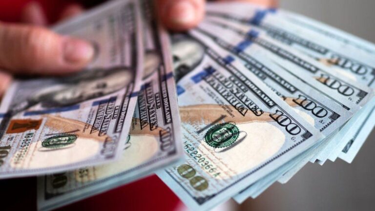 Dólar blue hoy minuto a minuto: a cuánto está este jueves 24 de abril