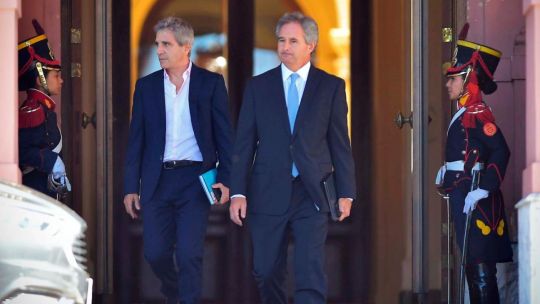 El Gobierno consiguió financiamiento por USD1000 millones con el nuevo bono para extranjeros