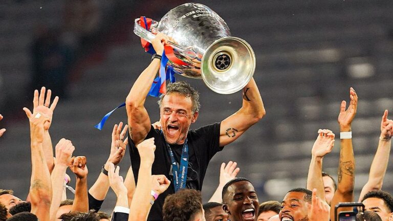 Luis Enrique, el DT que superó la peor tragedia, bañó de gloria al PSG y empató a Pep Guardiola