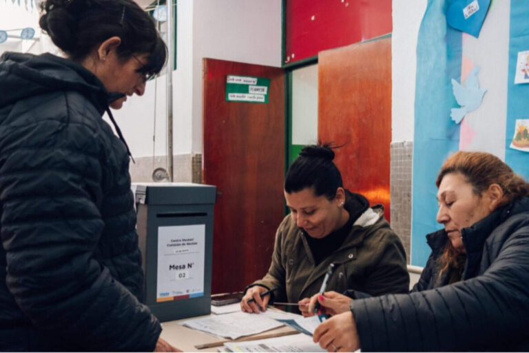 Casi 30.000 vecinos participaron en las elecciones de Centros Vecinales en Córdoba