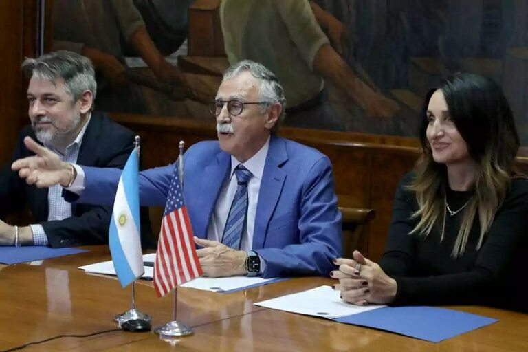 Mario Lugones: el ministro privatizador que ataca a los trabajadores del Garrahan