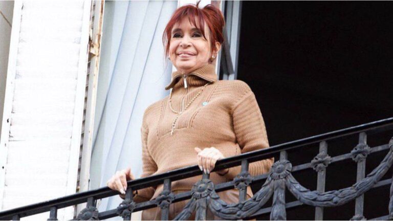 La casilla de correo del Tribunal Oral recibió más de 1.000 pedidos para ver a Cristina Kirchner