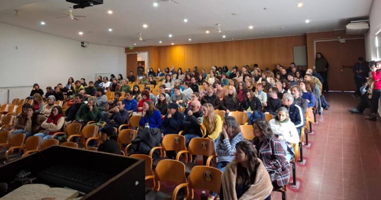 Córdoba. Nueva asamblea de trabajadorxs de CONICET