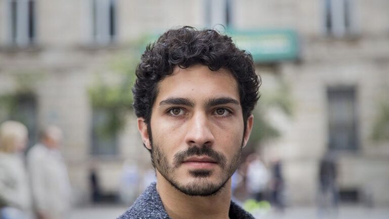 Éxito en Prime Video: la película española con el Chino Darín como protagonista que arrasa en la plataforma