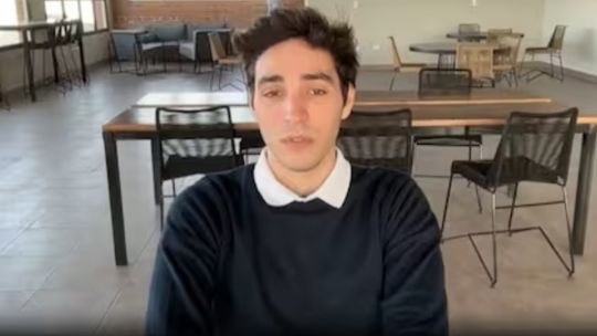 Denunció a su papá por abuso sexual, lo envió preso y reconoció que era mentira: «Fui manipulado por mi madre»