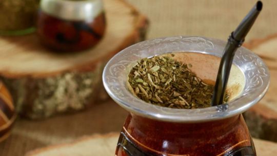 El pueblo italiano que celebra el mate: con solo 2.500 habitantes, es la capital europea de la infusión más argentina