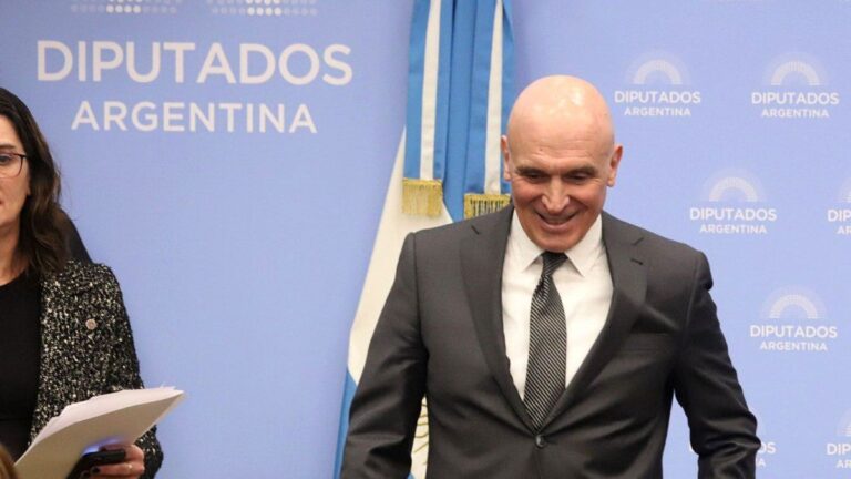 José Luis Espert encabezará la lista de diputados nacionales de La Libertad Avanza en la provincia de Buenos Aires