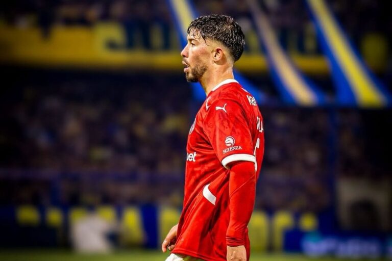 Felipe Loyola, jugador chileno de Independiente: «Ésto no es el fútbol»
