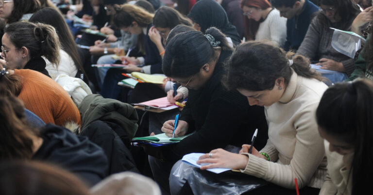 Tras el escándalo, salió la lista de las residencias médicas: cuántas quedaron desiertas y cuáles fueron las más buscadas