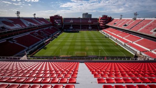 Independiente negocia con APreViDe el regreso a su cancha con protocolo reforzado
