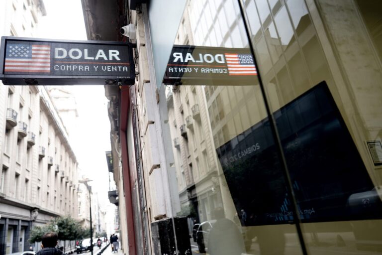 Volatilidad electoral: inversiones para escapar al riesgo argentino