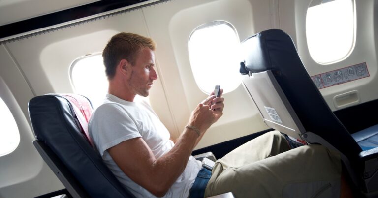 Las funciones desconocidas del modo avión: cómo usarlo para mejorar batería, conexión y privacidad del celular