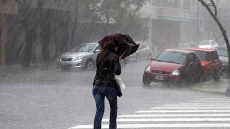 Llegan las tormentas a Buenos Aires y baja la temperatura: los detalles del Servicio Meteorológico Nacional