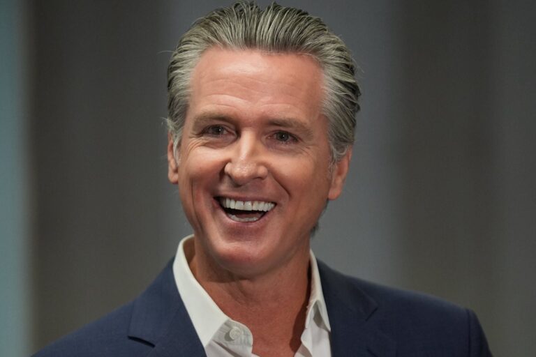 Buenas noticias para Newsom: la Justicia avala el mapa de California para contraatacar a los republicanos de Texas