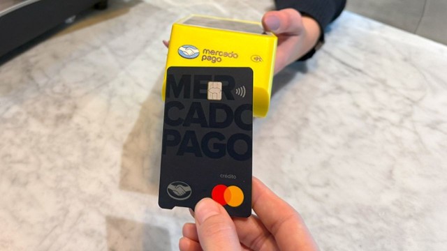 Cuánto te cobran por tener la tarjeta de Mercado Pago?