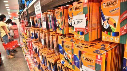 Precios de útiles escolares en librerías de Córdoba 2026: la canasta escolar arranca en $77.099