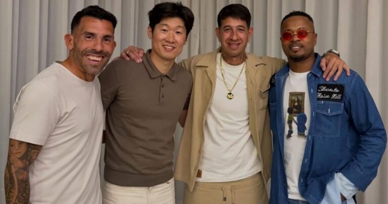 La admiración de dos históricos del Manchester con la Bombonera y el reencuentro con Tevez