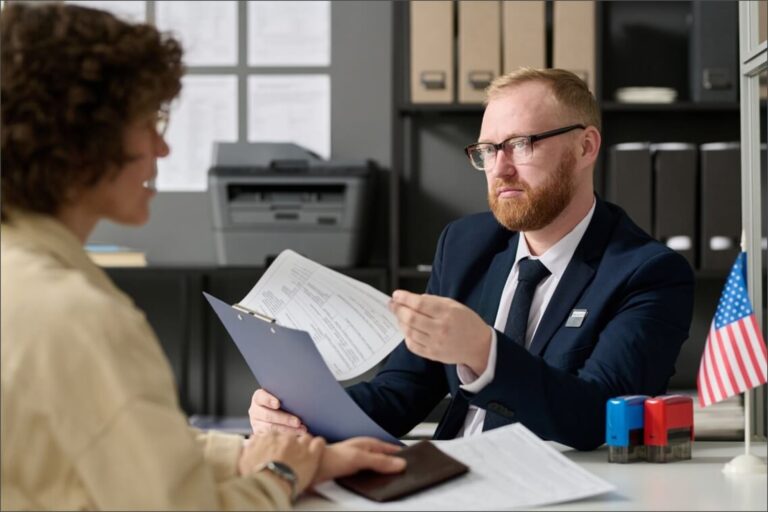 Paso a paso: cómo reprogramar tu cita de ciudadanía en Uscis sin perder el turno ni el dinero