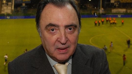 Murió Marcelo Araujo, la voz que revolucionó el relato del Fútbol Argentino