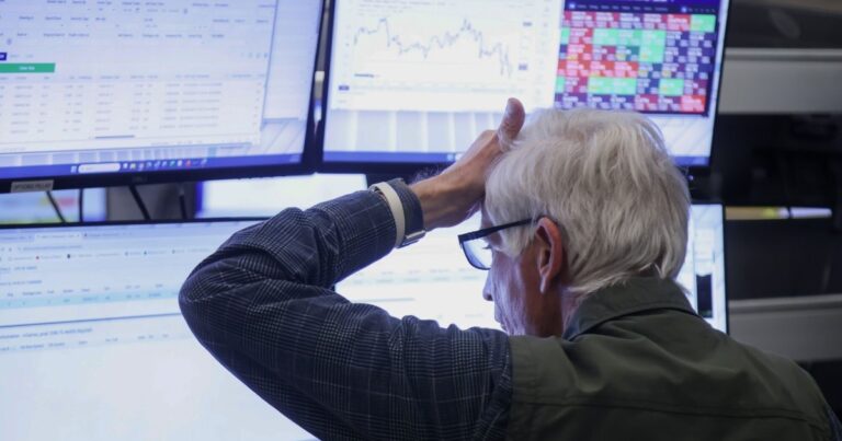 El riesgo país llegó a 614 puntos y rompió un récord de tres meses, y el Central hizo la mayor compra de dólares del último mes