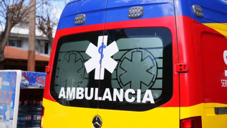Lugar del accidente vial en la intersección de calles Colón y Ceretti, Godoy Cruz