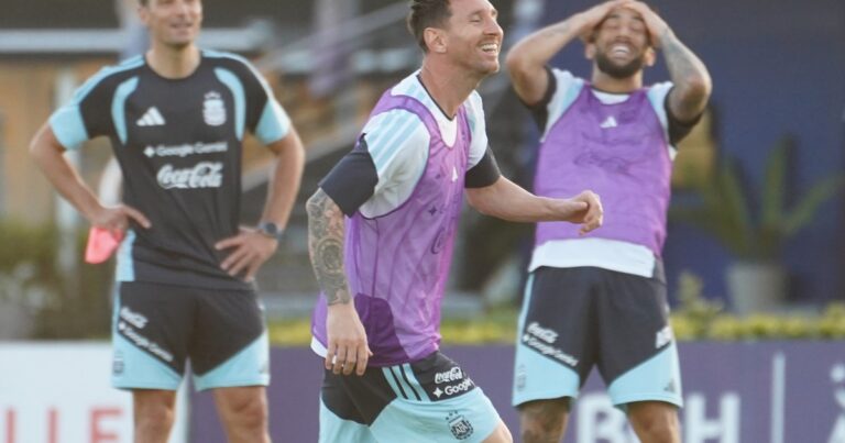 Scaloni define equipo con dos campeones en duda para Mauritania