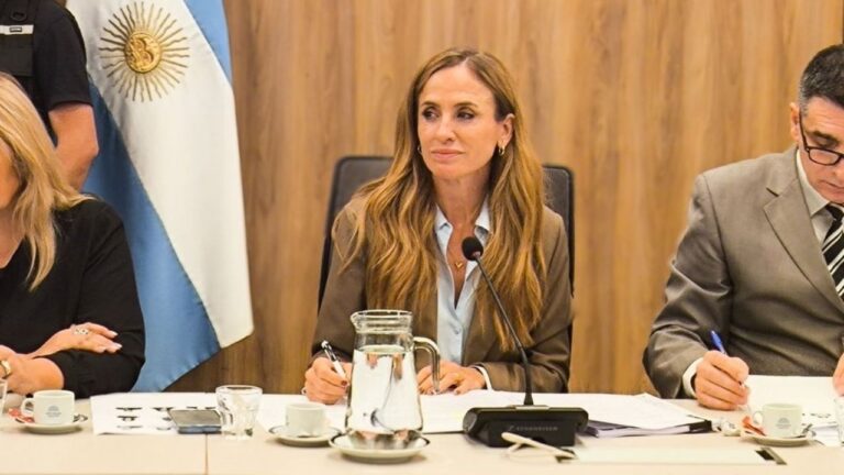 Reunión de la Comisión de Prevención de Adicciones y Control del Narcotráfico en la Cámara de Diputados.