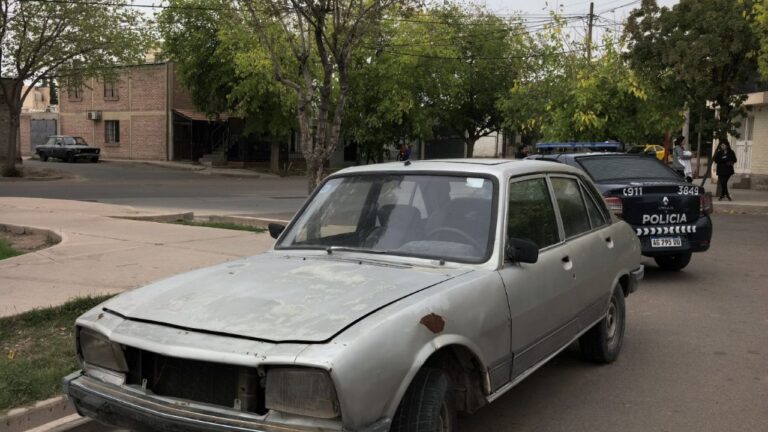Patrulla policial en Godoy Cruz Mendoza