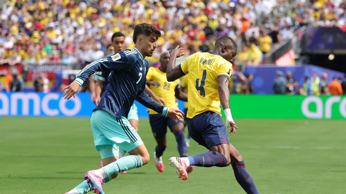 Ecuador vence 2-1 a Alemania y se clasifica a los 16avos de final del ...